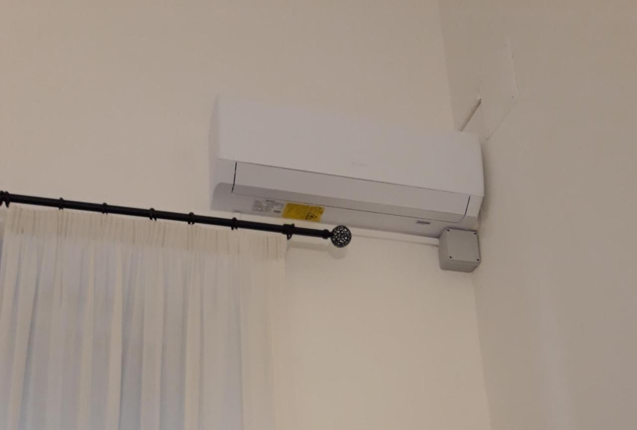 Olivuzza Apartment Palermo Bagian luar foto
